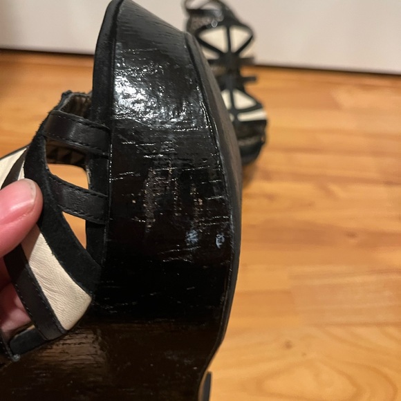 Jessica Simpson Black & Cream Platform Heels - GUC! - Picture 5 of 7